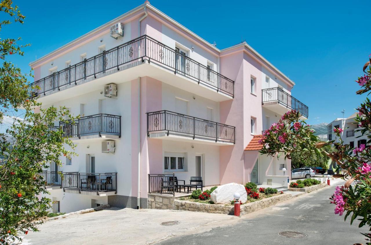 Aaa Anic Amazing Apartments Deluxe Split Exterior photo